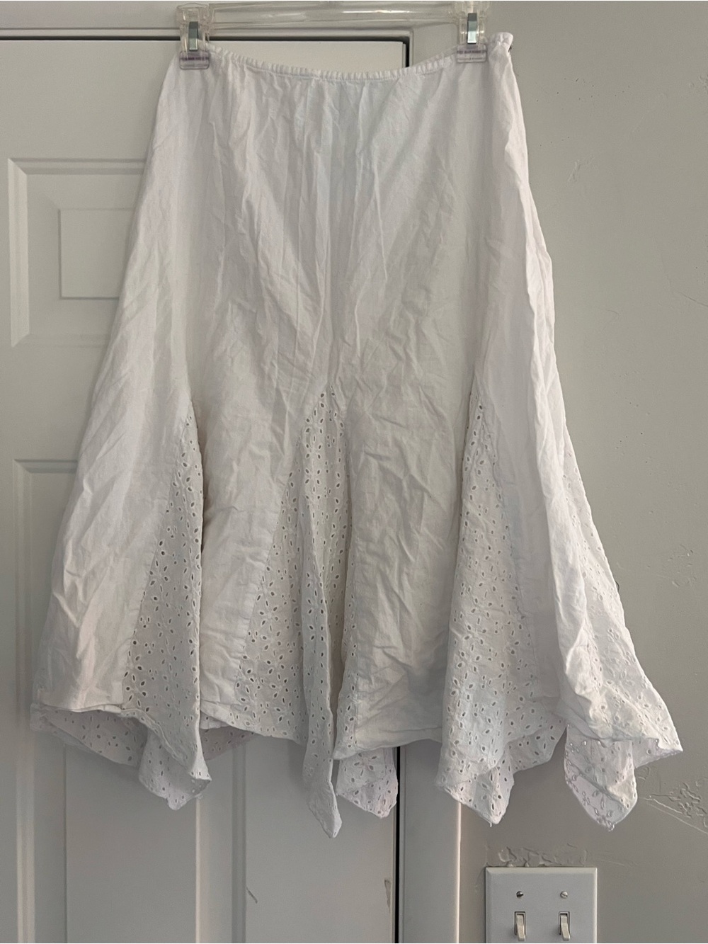Claudia Richard White Eyelet Handkerchief Hem Skirt